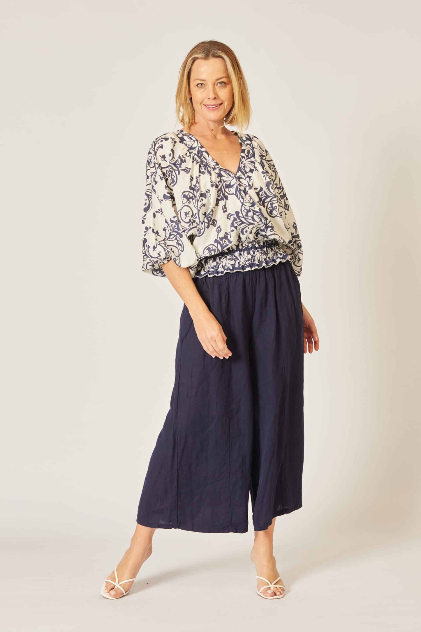La Strada 80% Linen 20% Cotton Cross Neckline Elastic Hem Top, White/Navy Paisley Pattern