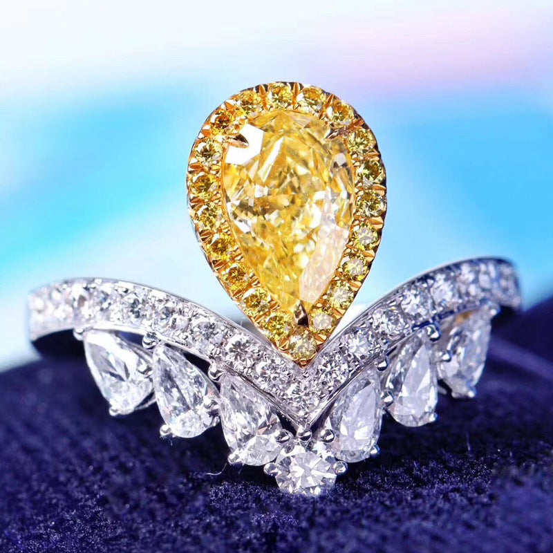 The Dance of Yellow Diamonds